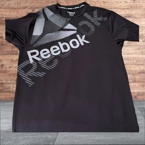 NWOT MENS REEBOK TSHIRT